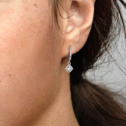 Boucles d'Oreilles Créoles Éclat Carrées