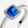 Bague Halo Scintillant Carré Bleu